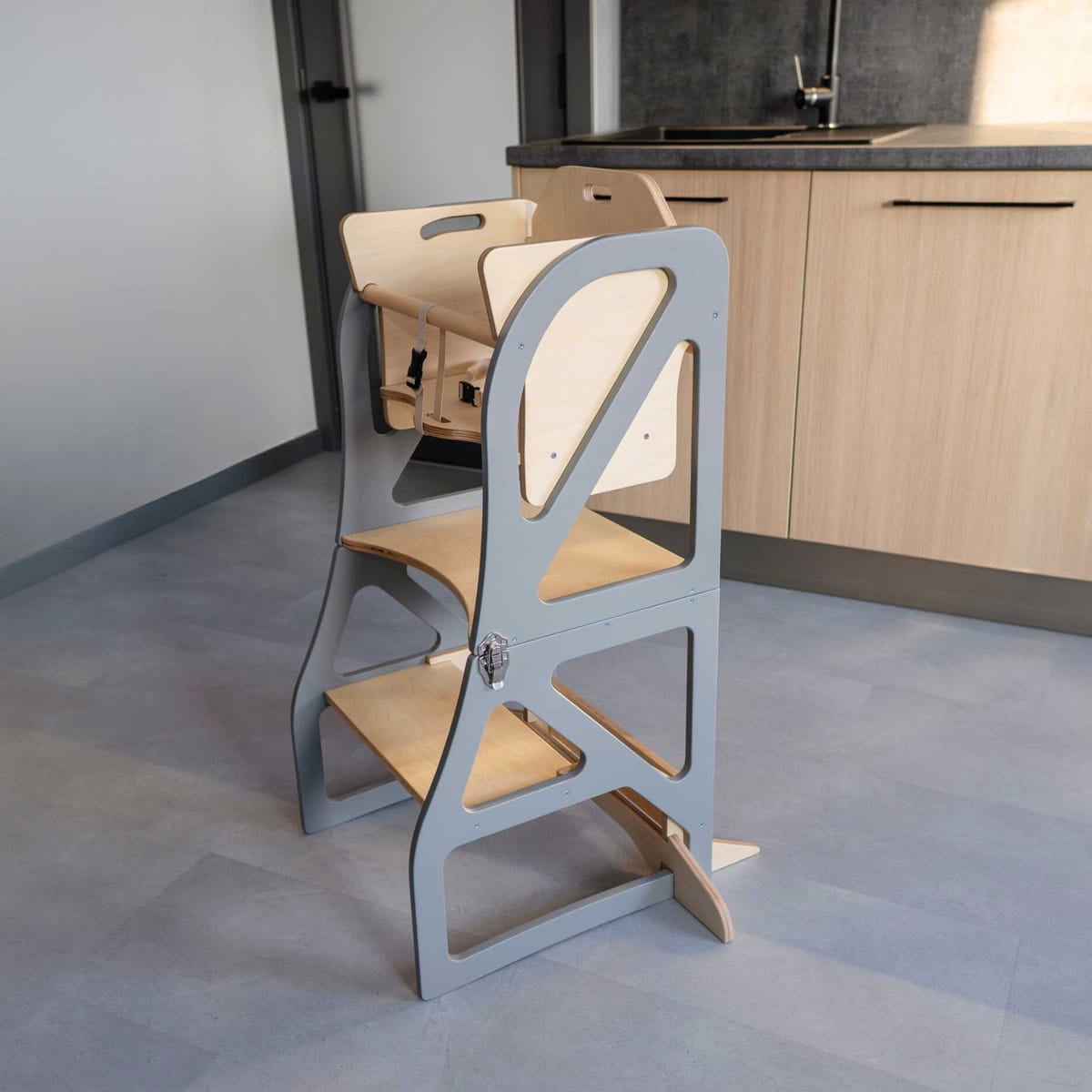 TRANSFORMABLE: HIGH CHAIR & LEARNING TOWER & CHAIR WITH TABLE | 3IN1 | MODUSTEP| — BY LEG&GO®