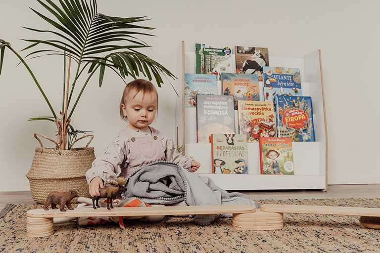 WOODEN BALANCE BEAM | 4- OR 6-BEAM SET | — BY LEG&GO®