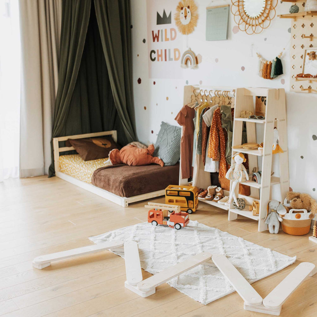 OPEN WARDROBE FOR TODDLERS | — BY MONTESSORI HOUSE BED®
