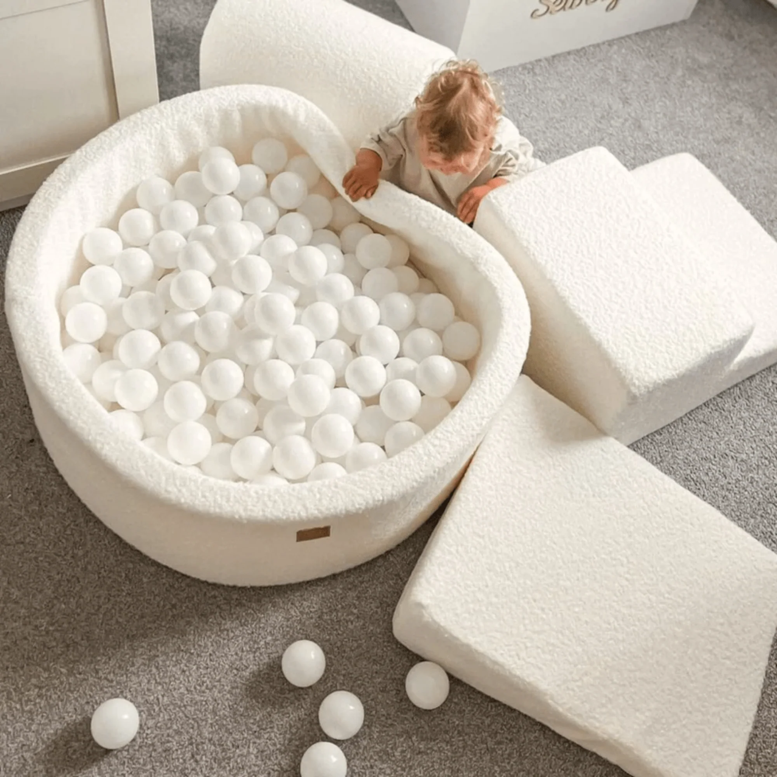 MeowBaby® Playset with Ball Pit - Ecru & White Pearl