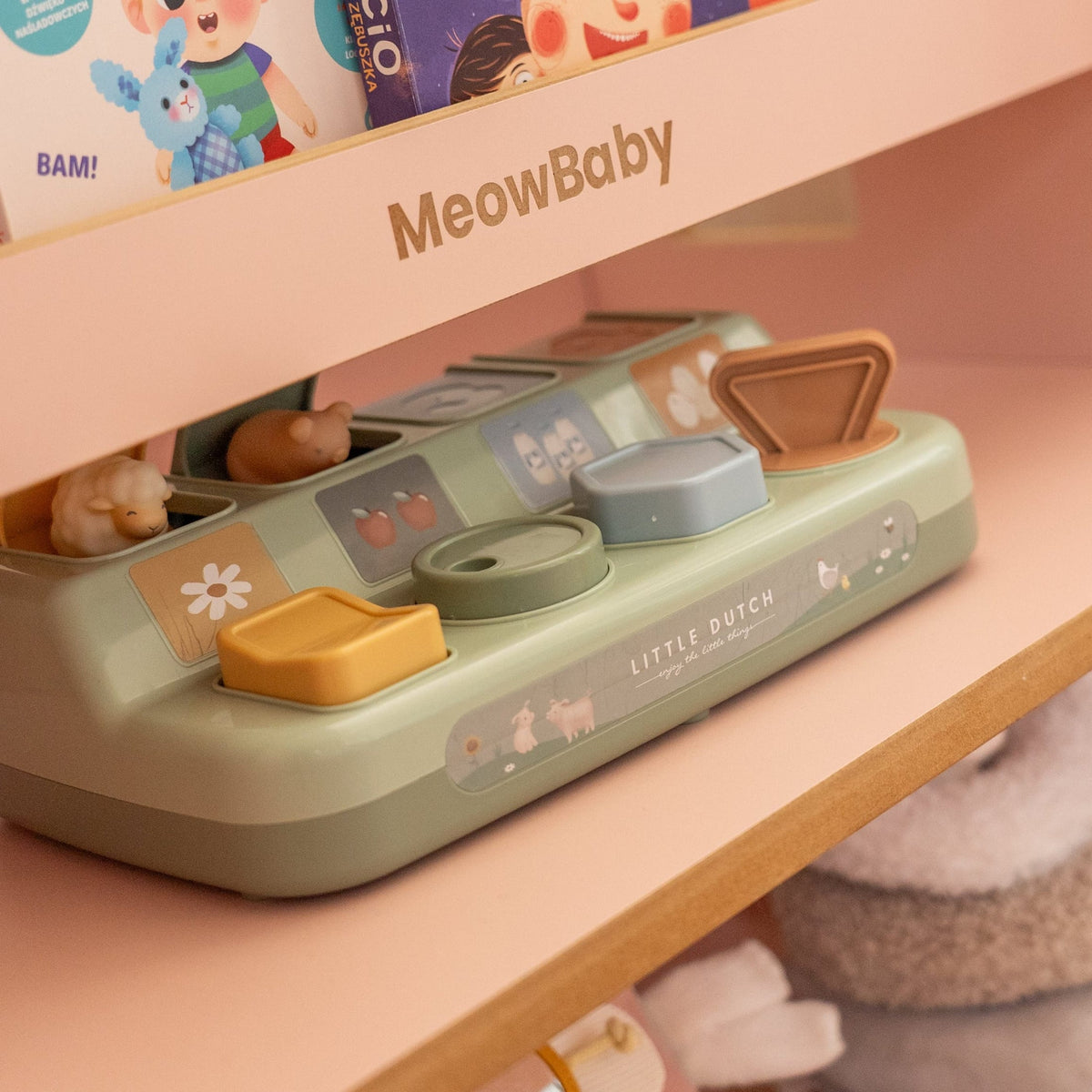 MONTESSORI BOOKSHELF | CLOUD & HOUSE SHAPED | – BY MEOWBABY®