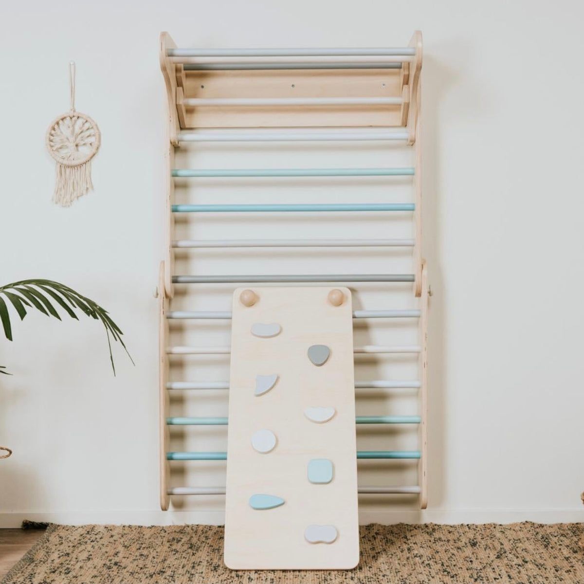 WALL & TRIANGLE | 2-IN-1 | ‘PIKLER’ |  — BY LEG&GO®