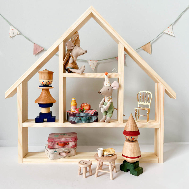 STACKABLE FIGURE NO. 06 | — BY WOODEN STORY®