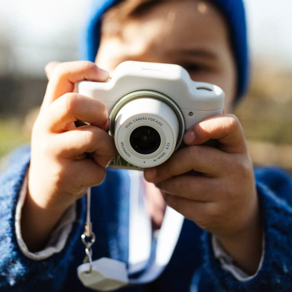 CHILDREN’S DIGITAL CAMERA WITH SELFIE & VIDEO | ‘EXPERT’ | — BY HOPPSTAR®