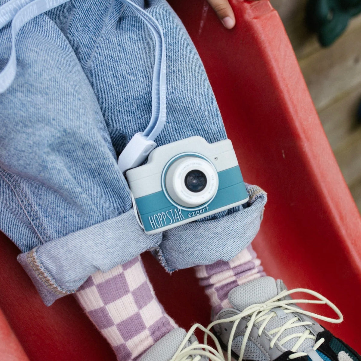 CHILDREN’S DIGITAL CAMERA WITH SELFIE & VIDEO | ‘EXPERT’ | — BY HOPPSTAR®