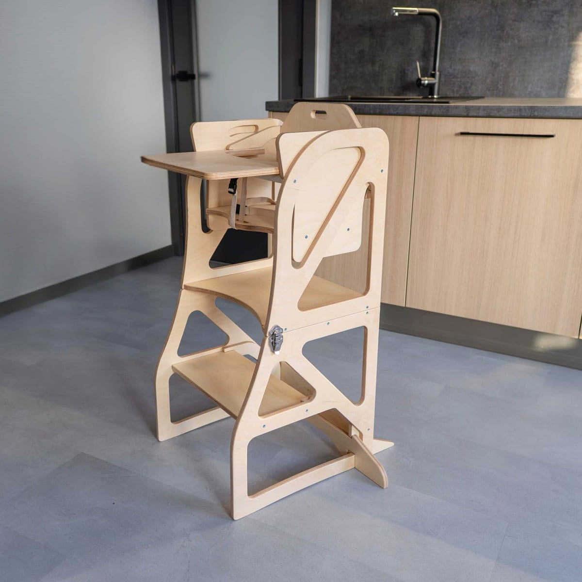 TRANSFORMABLE: HIGH CHAIR & LEARNING TOWER & CHAIR WITH TABLE | 3IN1 | MODUSTEP| — BY LEG&GO®