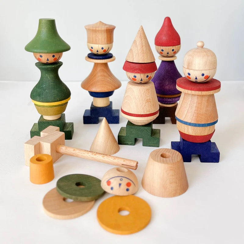 STACKABLE FIGURE NO. 06 | — BY WOODEN STORY®